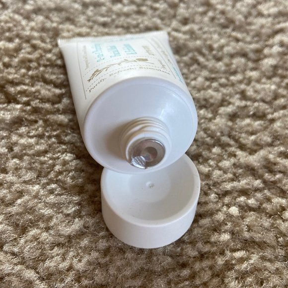 NWT Lavido 2 in 1 Purifying Mask - Picture 3 of 3